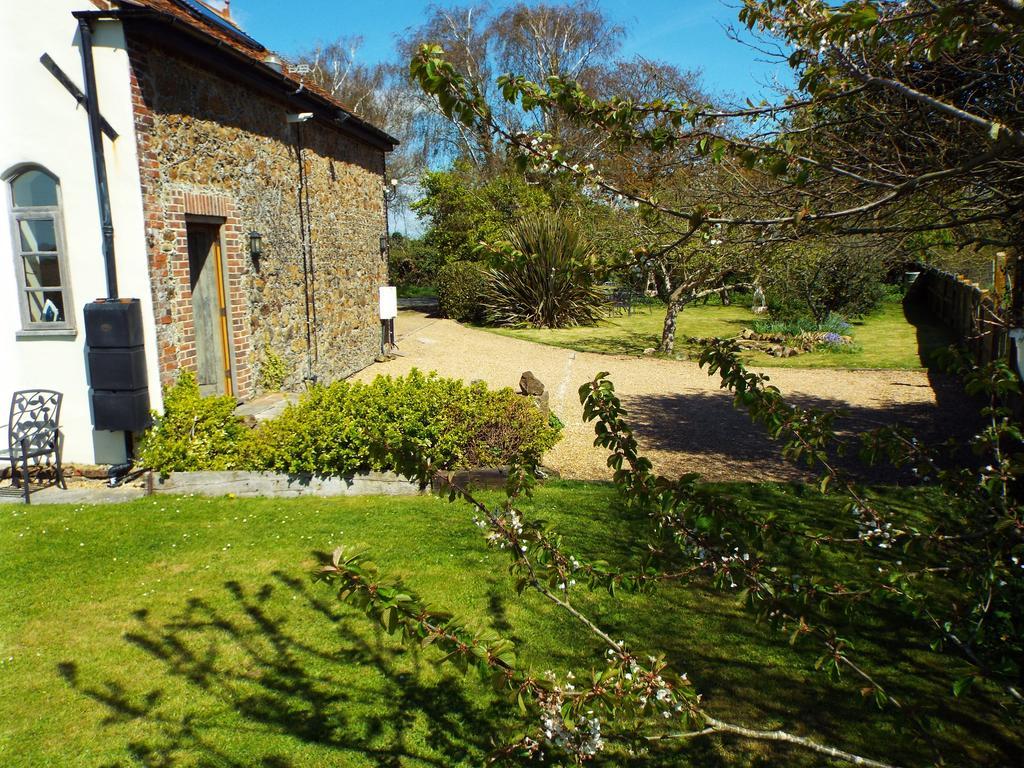 Bed and Breakfast Old Chapel Forge à Chichester Extérieur photo